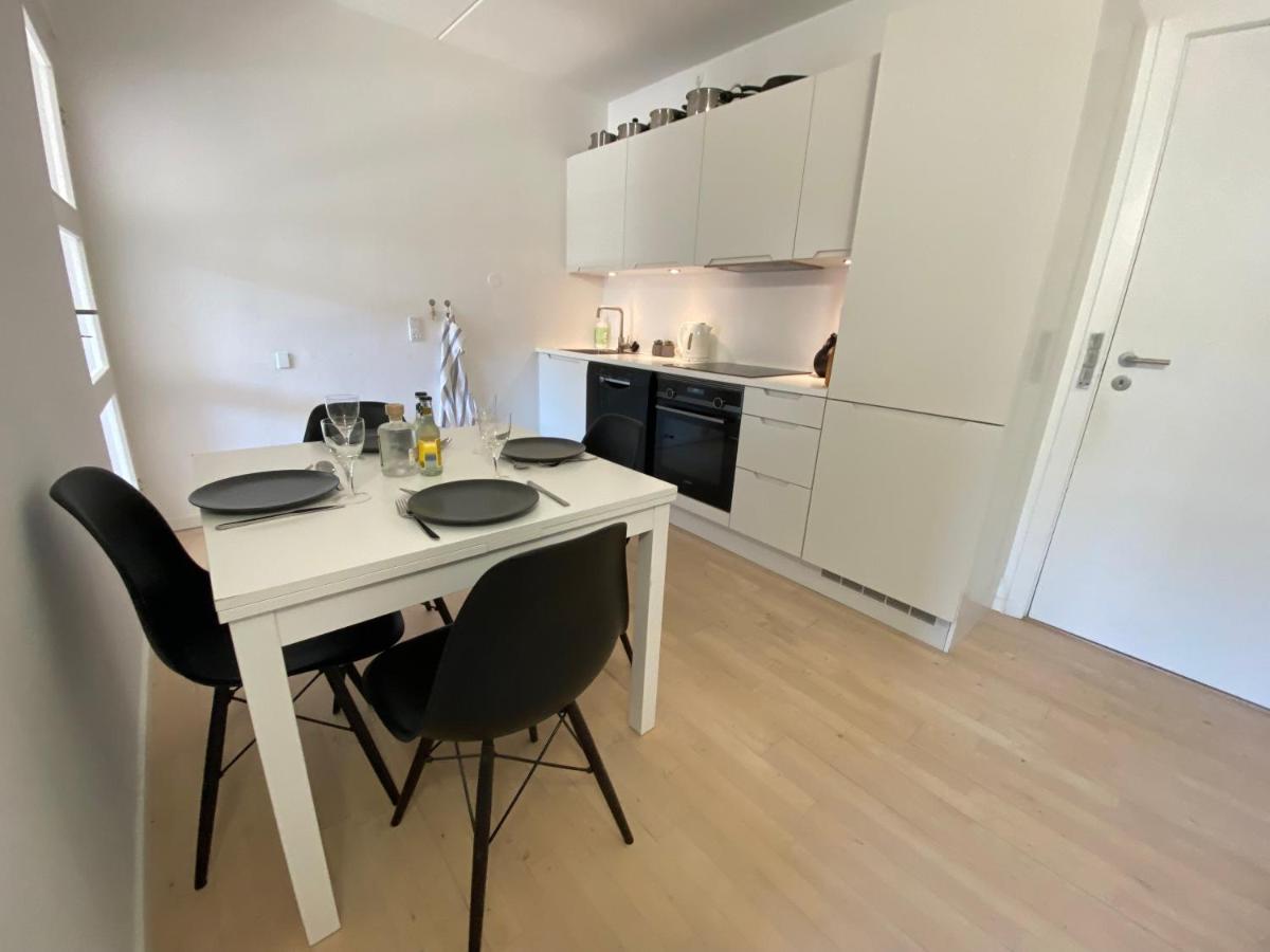 Central Copenhagen Apt With Balcony, Free Parking W Elevator Luaran gambar