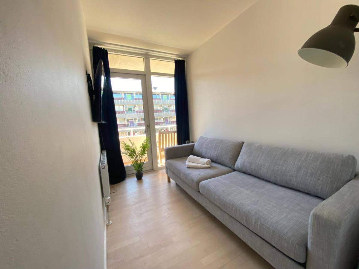 Central Copenhagen Apt With Balcony, Free Parking W Elevator Luaran gambar